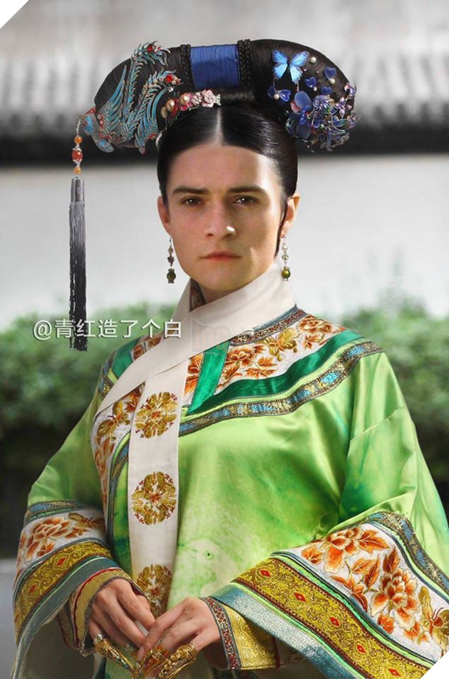 Orlando Bloom trông thật dịu dàng và nữ tính với bộ trang phục này... Hẳn là anh sẽ đóng vai phi tần hiền lành, luôn bị bắt nạt