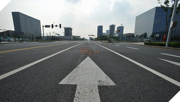Rợn người trước khung cảnh vườn không nhà trống tại các thành phố ma ở Trung Quốc - Ảnh 2. Rợn người trước khung cảnh vườn không nhà trống tại các thành phố ma ở Trung Quốc - Ảnh 2.