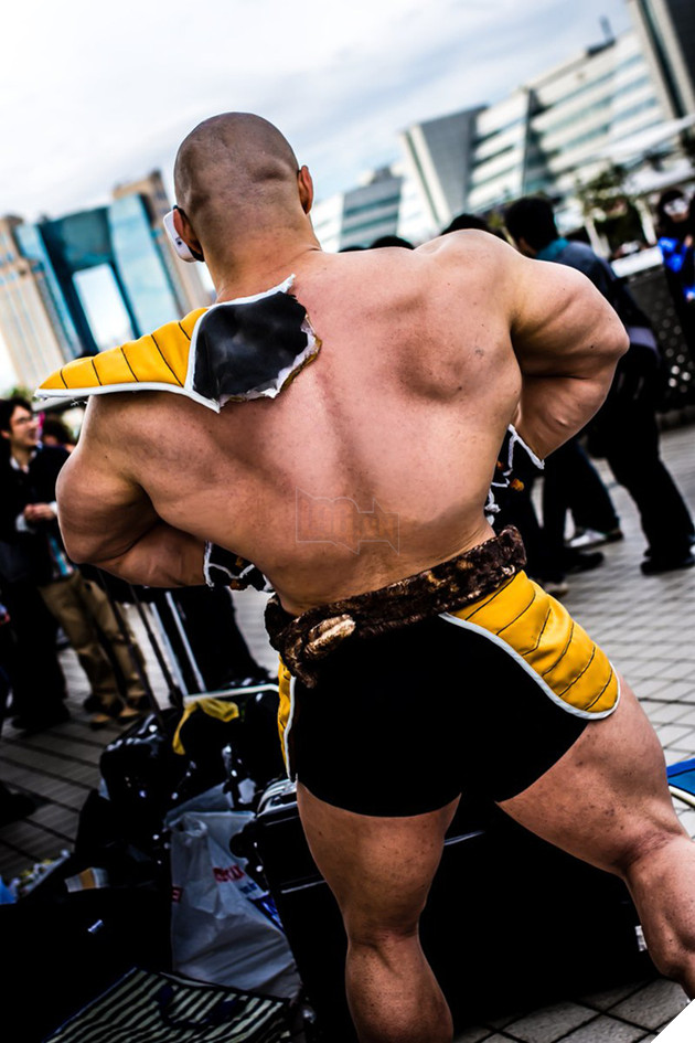 Bất ngờ với cosplay Na Đíc "cục súc lực điền" trong Dragon Ball