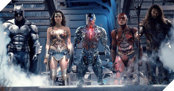 Đạo diễn Justice League cho rằng bộ phim này khá... vui nhộn. Tại sao lại như vậy?