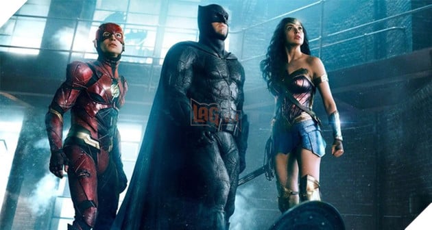 Đạo diễn Justice League cho rằng bộ phim này khá... vui nhộn. Tại sao lại như vậy?