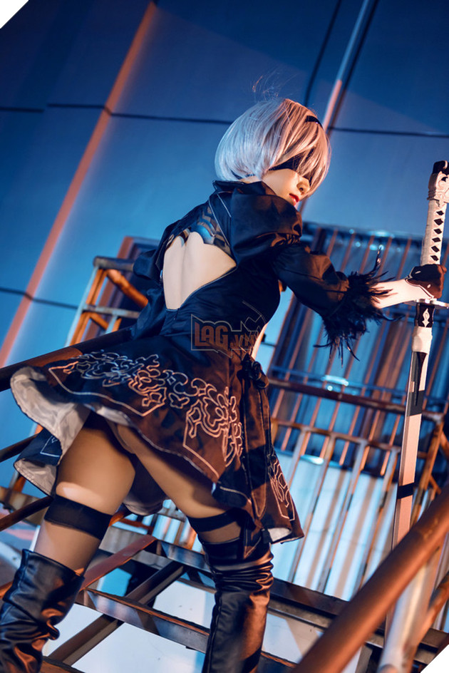 Cùng ngắm bộ ảnh "nét căng" về cô nàng 2B trong Nier: Automata