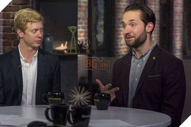 Hai nhà sáng lập diễn đàn Reddit, Steve Huffman (trái) và Alexis Ohanian (phải).