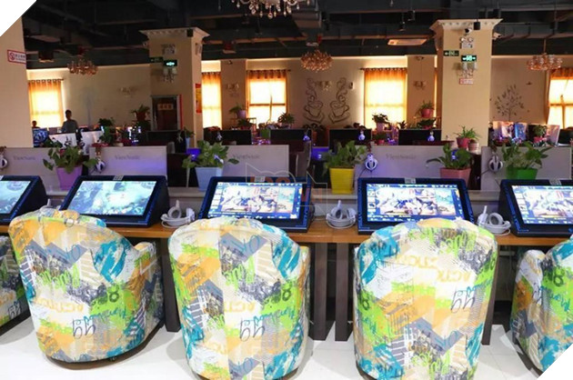 Độc đáo quán Net dành riêng cho người chơi game di động tại Trung Quốc