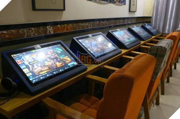 Độc đáo quán Net dành riêng cho người chơi game di động tại Trung Quốc