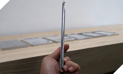 Hình ảnh rò rỉ về thiết kế của Bphone 2