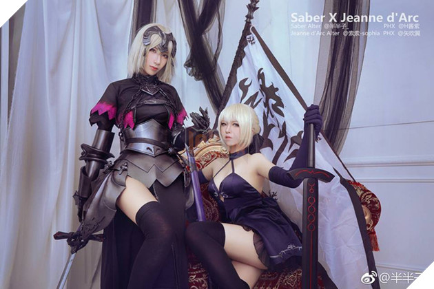 Bộ ảnh cosplay cực nóng bỏng về 2 cô nàng Saber và Jeanne d'Arc