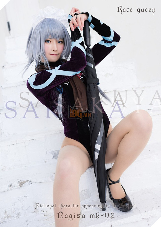 Cùng ngắm nàng hầu Sakuya Izayoi cực nóng bỏng trong Touhou Project