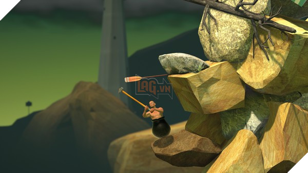 Đã có chủ nhân giải game lầy lội nhất 2017: Thanh niên 'nude' ngồi trong vạc, leo núi bằng... búa tạ