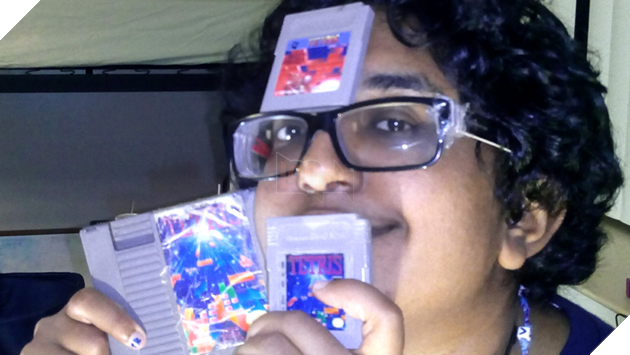 Cô gái mê xếp hình đến nỗi muốn kết hôn với game Tetris - Ảnh 1. Cô gái mê xếp hình đến nỗi muốn kết hôn với game Tetris - Ảnh 1.