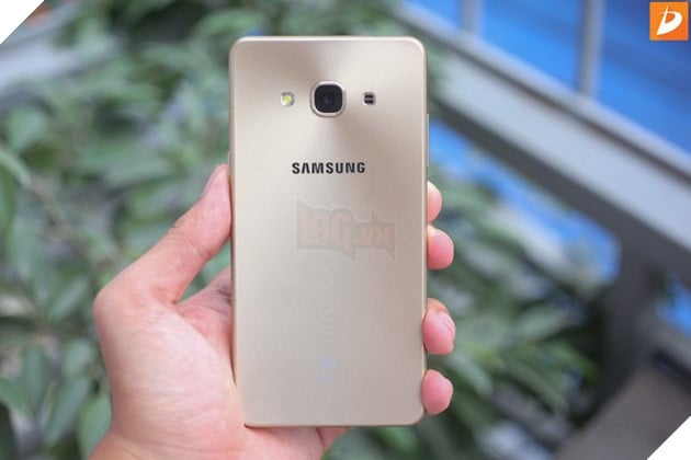 Có 5 triệu thì đây là những chiếc smartphone đáng mua chơi game nhất Tết này
