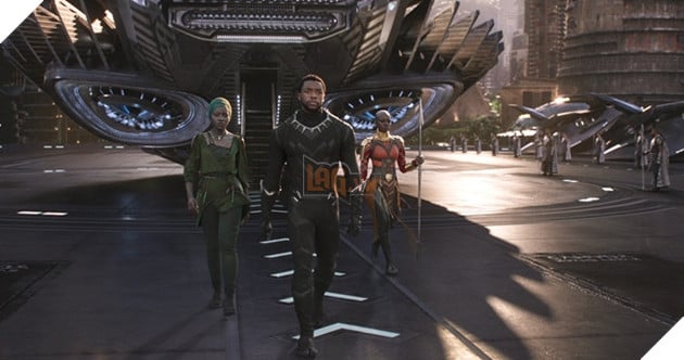 Fan cuồng của DC tính phá hoại điểm số của ‘Black Panther’