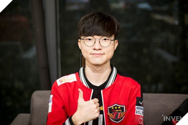 LMHT: Bắt buộc phải thắng, Faker tự tin đánh bại KT và KZ để vào playoffs