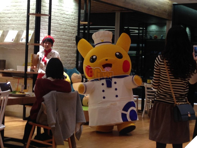 Quán Pokémon Cafe đầu tiên trên thế giới được mở ở Nhật Bản đang thu hút đông đảo bạn trẻ quan tâm - Ảnh 9. Quán Pokémon Cafe đầu tiên trên thế giới được mở ở Nhật Bản đang thu hút đông đảo bạn trẻ quan tâm - Ảnh 9.