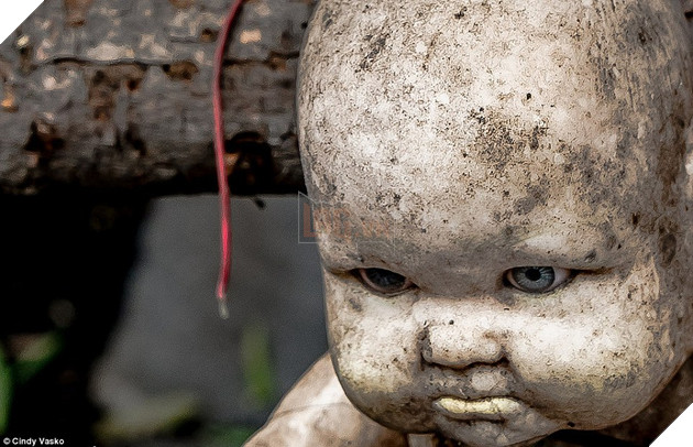 Superstition: Locals described the site as 'charmed' but travelers have claimed they still hear the dolls whispering to them