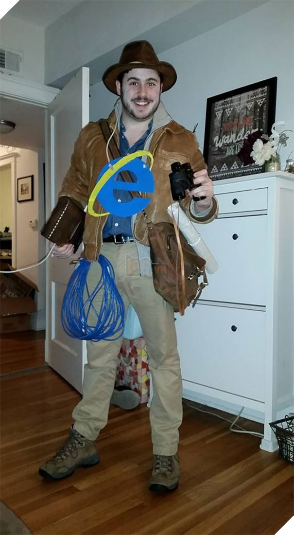 My Friend Went As The Internet Explorer For Halloween