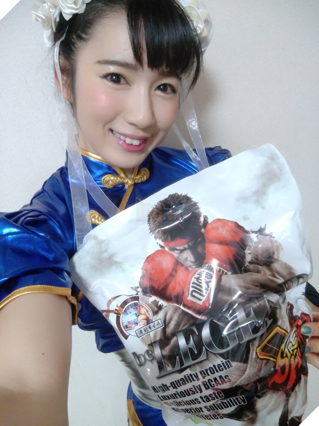 Đi khắp thế gian, đố bạn tìm ra cô nàng Chun-Li nào cosplay chuẩn chỉ hơn thế này - Ảnh 5. Đi khắp thế gian, đố bạn tìm ra cô nàng Chun-Li nào cosplay chuẩn chỉ hơn thế này - Ảnh 5.
