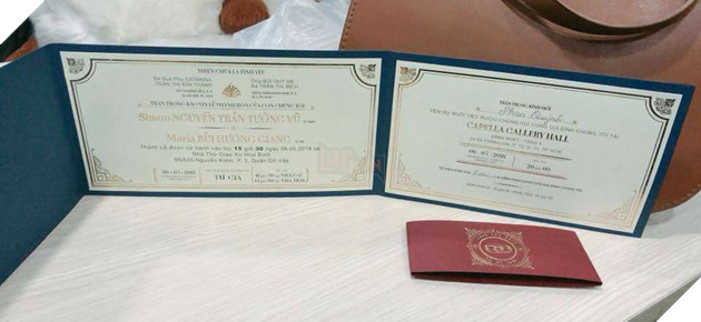 Lộ diện tấm thiệp mời cưới của chú rể QTV, ông chủ của FFQ chính thức "Lấy Vợ bỏ cuộc chơi"