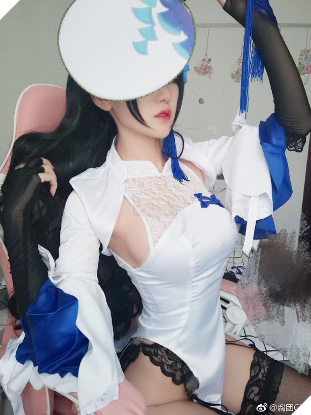 Cosplay Girls' Frontier dễ thương nhưng không kém phần nóng bỏng