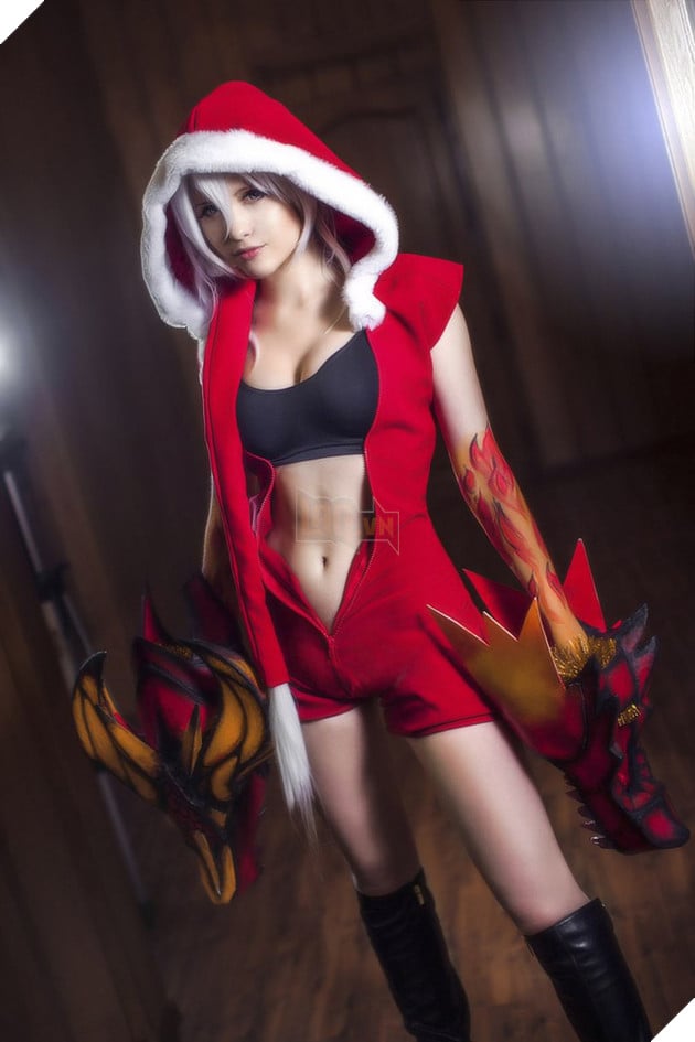 Nóng bỏng mắt với cosplay Blade & Soul đến từ Nga