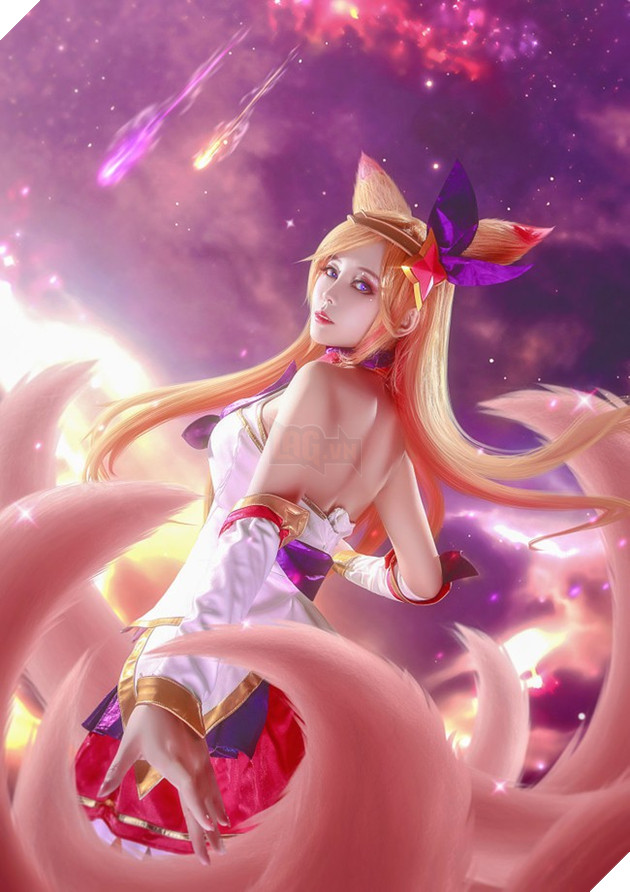 Lạ mắt với cosplay Ahri tuyệt đẹp trong Liên Minh Huyền Thoại