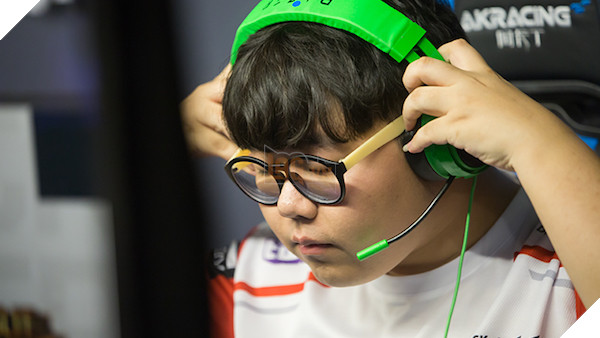 skt-wolf
