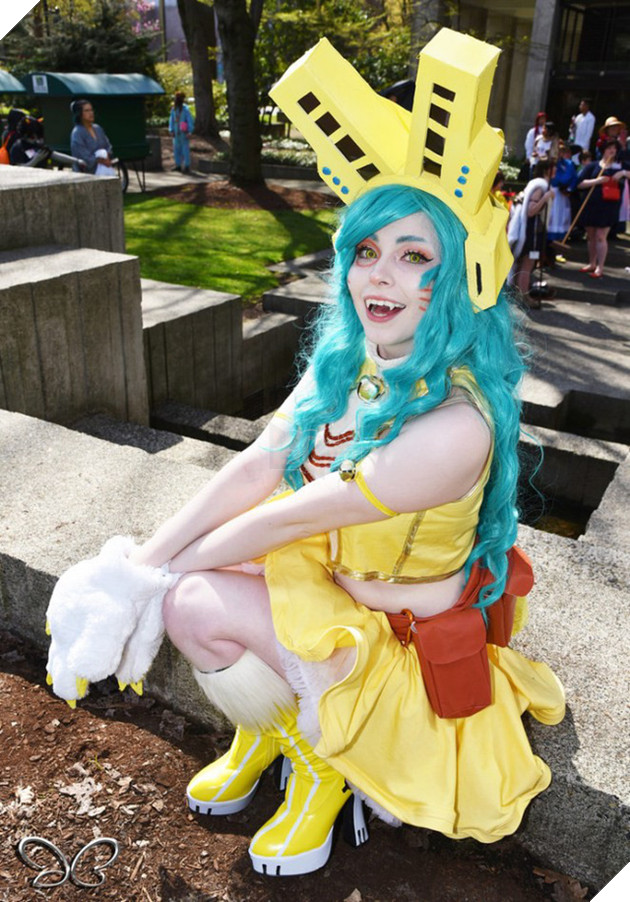 Giải nhiệt mùa hè với hình ảnh cosplay những cô gái xinh đẹp trong Boku no Hero Academia