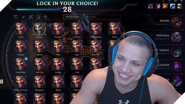 LMHT: Cả gan cấm tướng tủ của Best Draven Tyler1, 3 tuyển thủ FOX Academy bị Riot phạt tới 25 triệu đồng - Ảnh 1. LMHT: Cả gan cấm tướng tủ của Best Draven Tyler1, 3 tuyển thủ FOX Academy bị Riot phạt tới 25 triệu đồng - Ảnh 1.