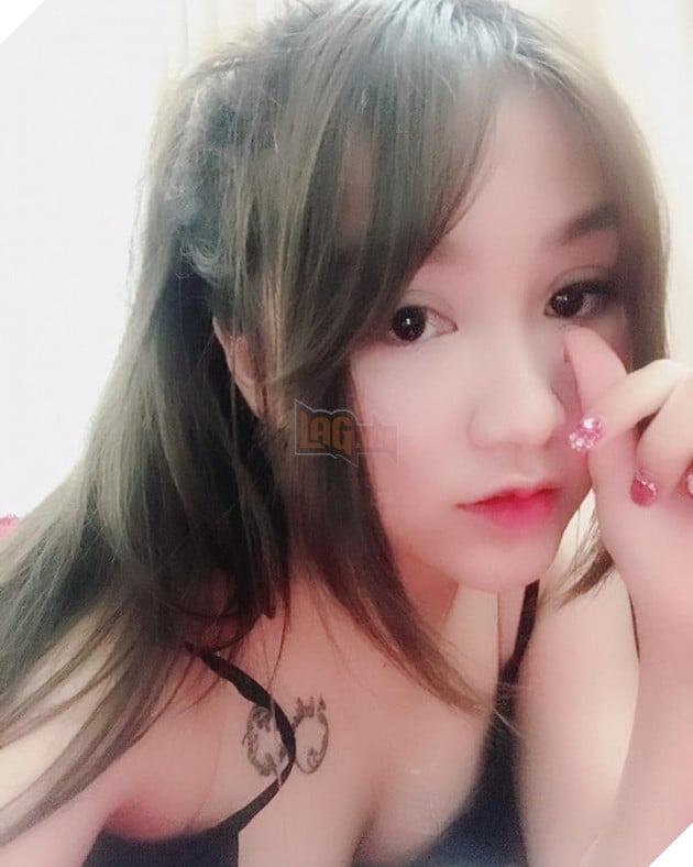 Cộng đồng choáng váng khi thấy hình ảnh Kiều Anh Hera hiện tại trông na ná... Vinh Râu - Ảnh 7. Cộng đồng choáng váng khi thấy hình ảnh Kiều Anh Hera hiện tại trông na ná... Vinh Râu - Ảnh 7.