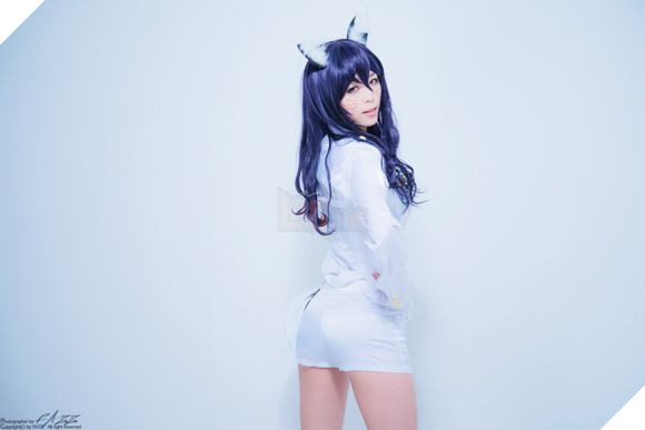LMHT: Cosplay Ahri Sĩ Quan mới lạ và gợi cảm  5