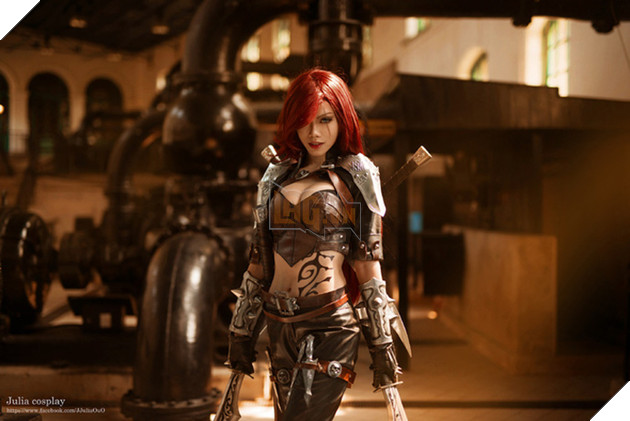 LMHT: Cosplay Katarina cực 'bốc' không thể bỏ qua 8