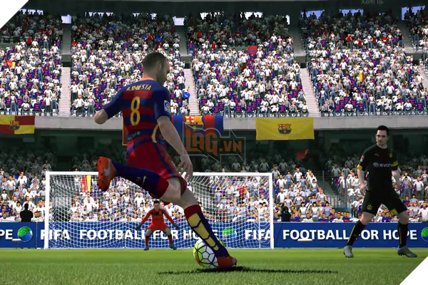 FIFA Online 3: Top 10 cầu thủ được buff sau New Engine 2