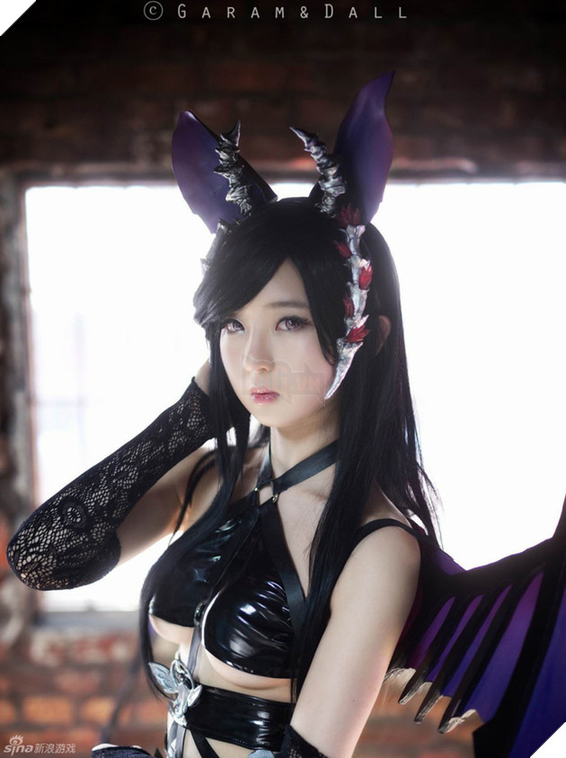 Cosplay Succubus gợi cảm trong hàng loạt game online 4