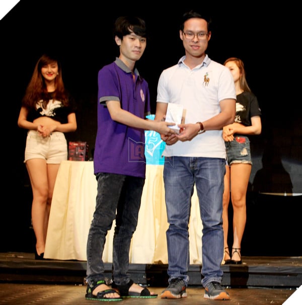 Offline Sinh Nhật Đột Kích với hơn 3000 game thủ tham dự 7