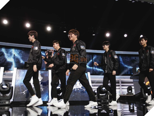 LMHT: Trí tuệ siêu việt của thánh SKT T1 Faker 6