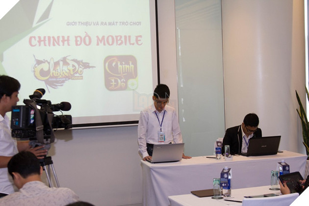 Chinh Đồ Mobile họp báo ra mắt, có sự tham gia của đài truyền hình