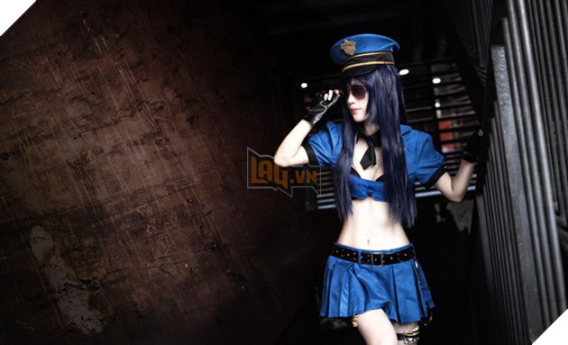 LMHT: Cosplay Caitlyn Sĩ Quan cực ngầu 2