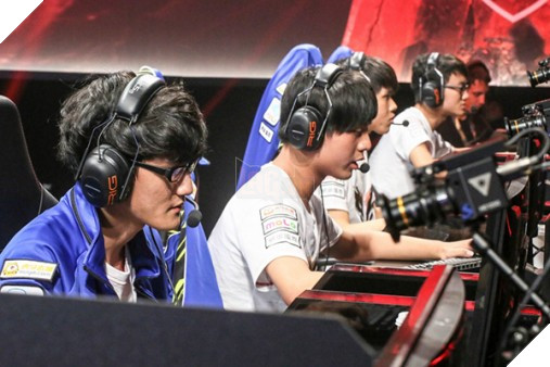 Flash-Wolves-MSI-2016-img01