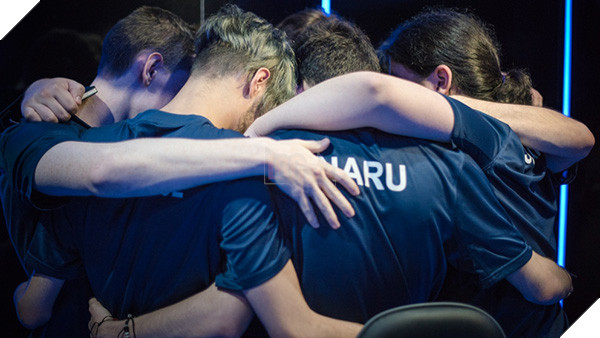 supermassive-msi-2016-img-01