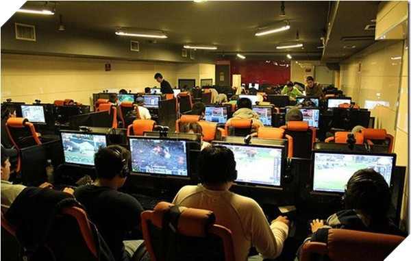 Những câu chuyện dở khóc dở cười của game thủ Việt