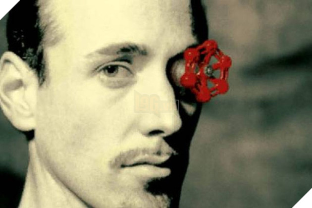 Valve bị người chuyển giới đâm đơn kiện vì có thái độ kì thị