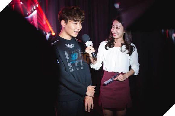 rekkles-bat-ngo-nhay-vao-cuoc-tinh-tay-3-faker-eunung-marin