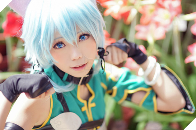 Thích mê với cosplay hai người đẹp trong Sword Art Online