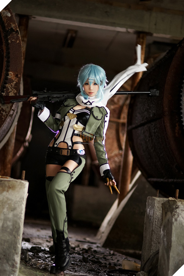 Thích mê với cosplay hai người đẹp trong Sword Art Online