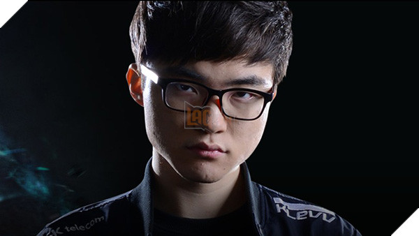 Faker-SKT-T1-MSI-2016-ava