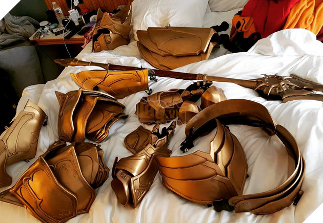 Game thủ tự tạo ra bộ Cosplay Imperius vì quá yêu thích tựa game Diablo 3 6