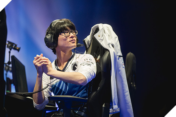 Aurora ADC, AD carry, Gwang-jin “Piglet” Chae at the North American League of Legends Championship Series Spring Finals Las Vegas (NA LCS Spring Finals Las Vegas) at Mandalay Bay Event Center in Las Vegas, NV, USA on 16 April, 2016.
