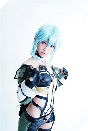 Khởi đầu ngày mới với bộ Cosplay Sword Art Online cực nóng bỏng 3
