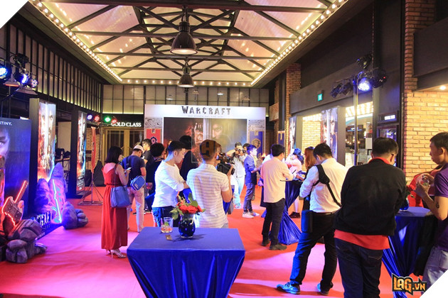 Toàn cảnh sự kiện buổi công chiếu của phim bom tấn Warcraft 5