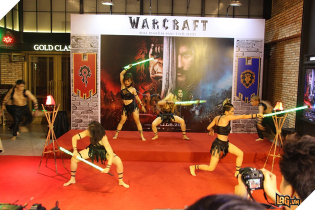 Toàn cảnh sự kiện buổi công chiếu của phim bom tấn Warcraft 8